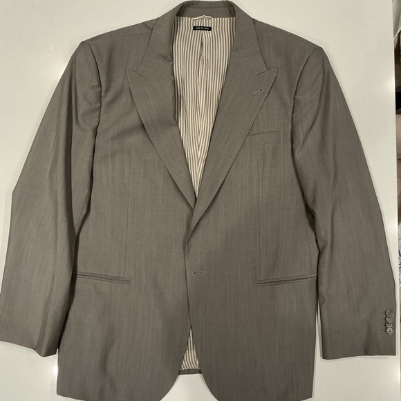 Giorgio Armani Elegant Gray suite